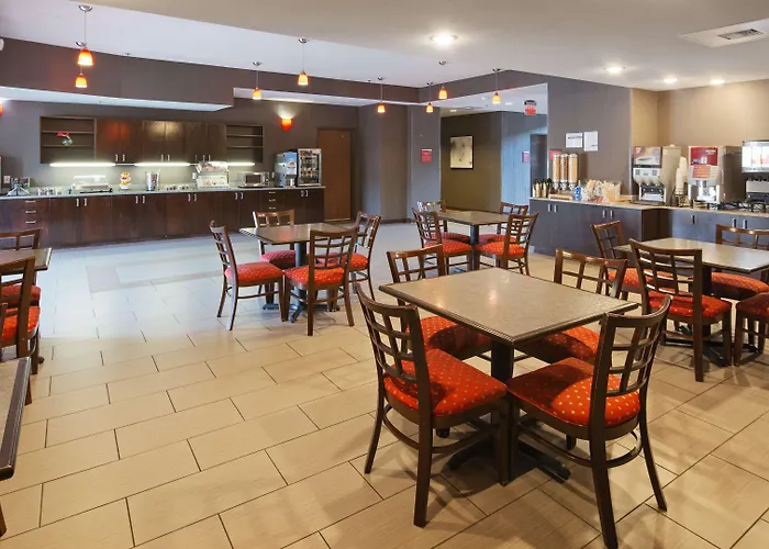 Best Western Plus Austin Airport Inn & Suites